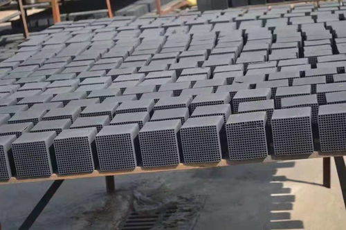 上海蜂窝活性炭厂家