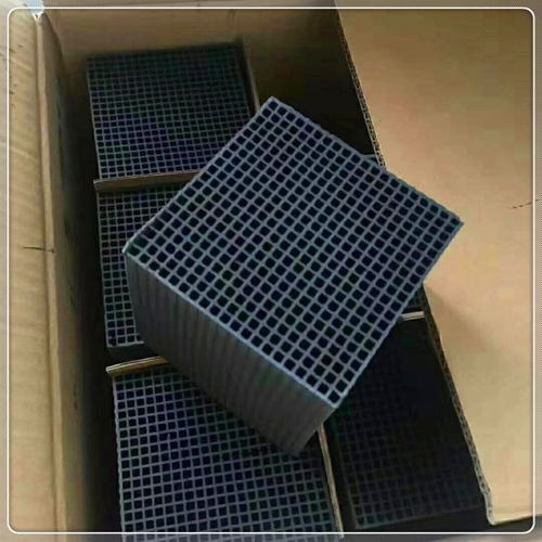 广州水处理用蜂窝活性炭特点