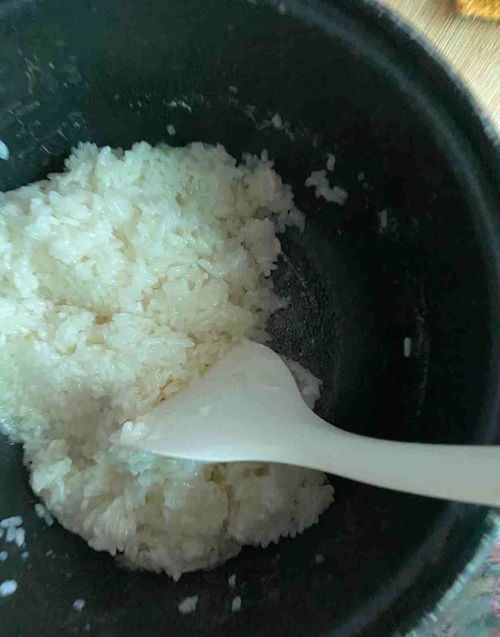 肠胃胀气能用活性炭治疗吗