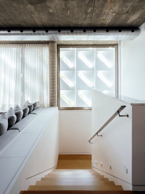 活性炭放家里需要关窗户吗