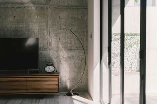 用活性炭做水泥墙