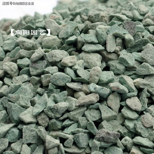 活性炭吸附能降低水的硬度吗